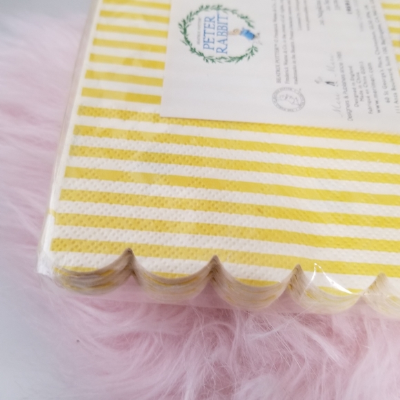 Beateix Potter Peter Rabbit Brevage Napkin 20 pcs 13"x13" by Meri Meri NWT - Picture 3 of 4